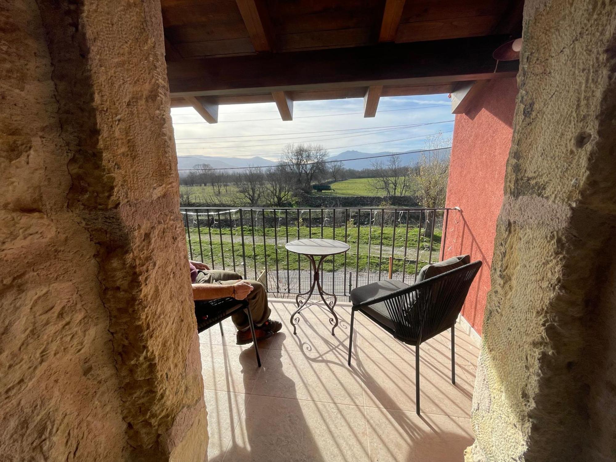 La Casa Del Cantero Pinilla del Valle Esterno foto