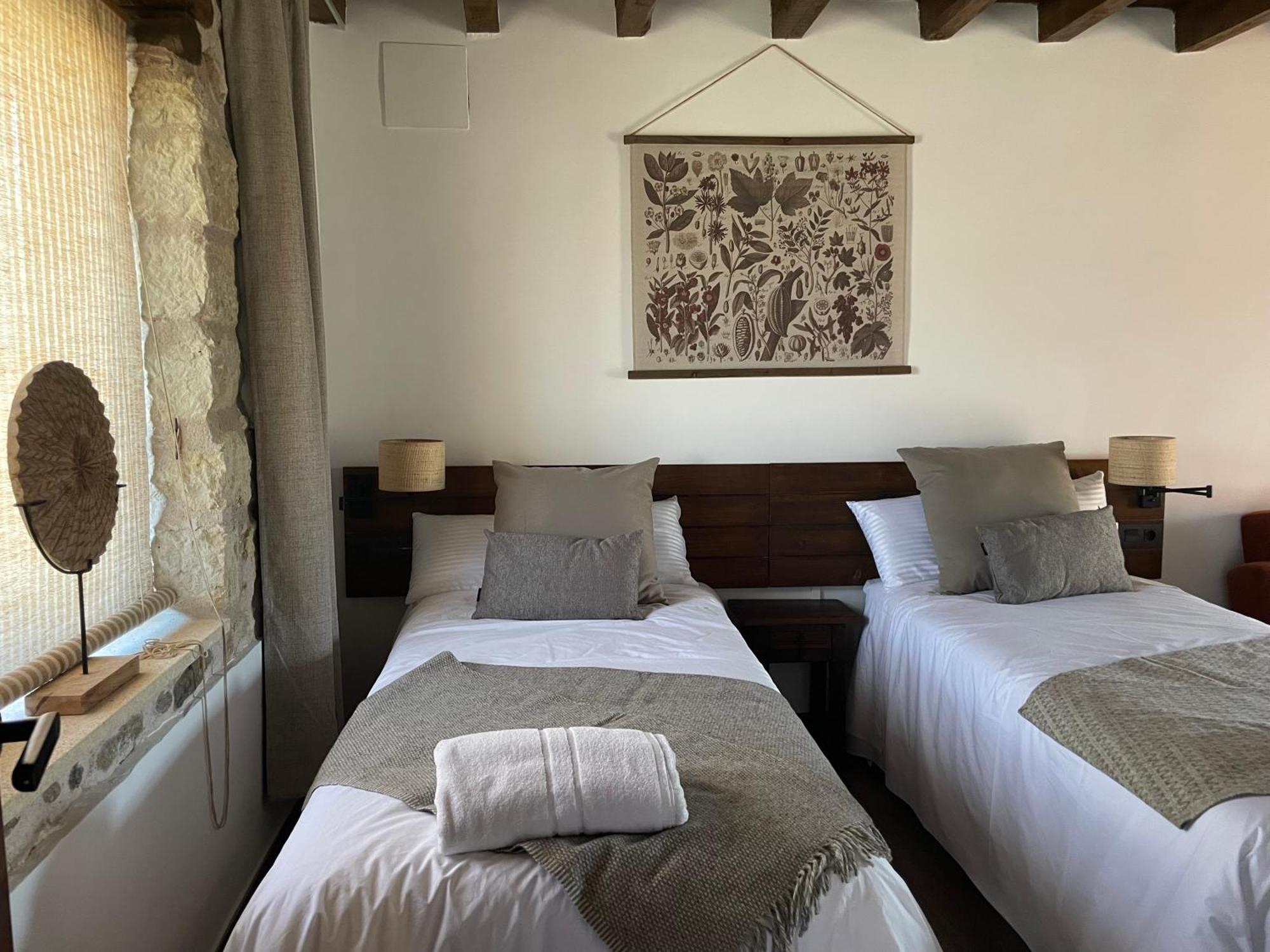 La Casa Del Cantero Pinilla del Valle Esterno foto