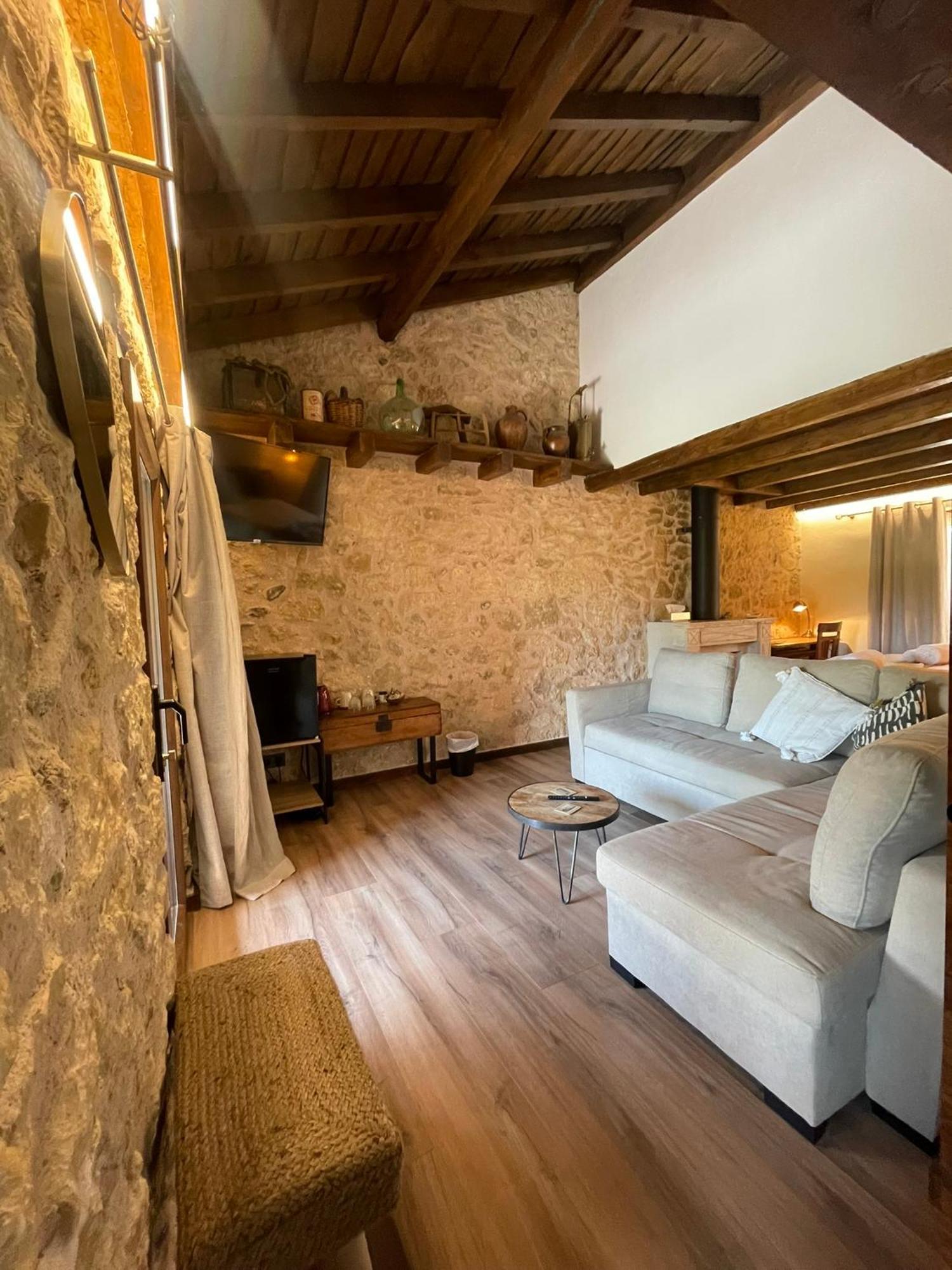 La Casa Del Cantero Pinilla del Valle Esterno foto